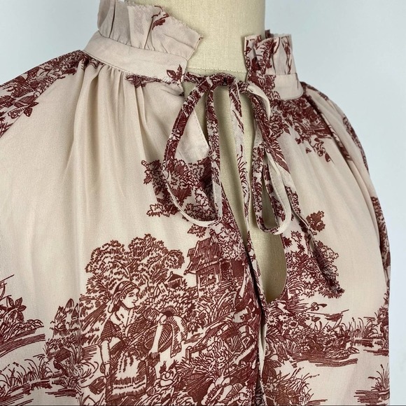 Elan Printed Blouse - Picture 2 of 5